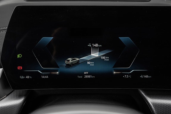 BMW iX2 21 of 30