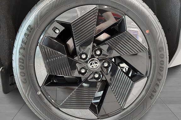 Toyota Urban Cruiser 19 of 23