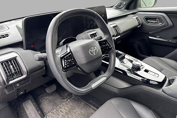 Toyota Urban Cruiser 10 of 23