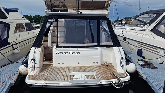 Princess P42, 2005 mod, Tamd 75 2 of 21