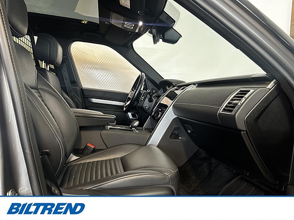 Land Rover Discovery 9 of 20