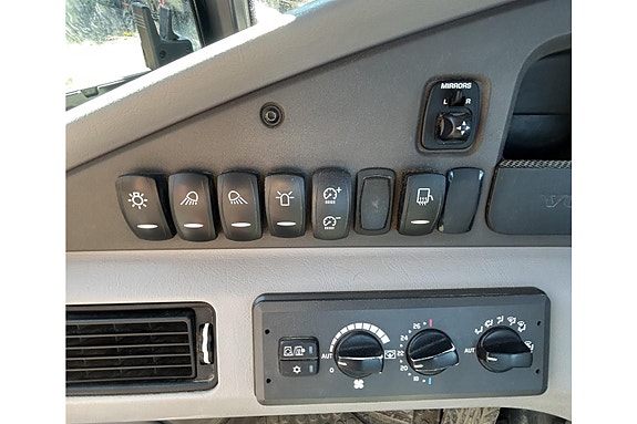Volvo A25G 10 of 14