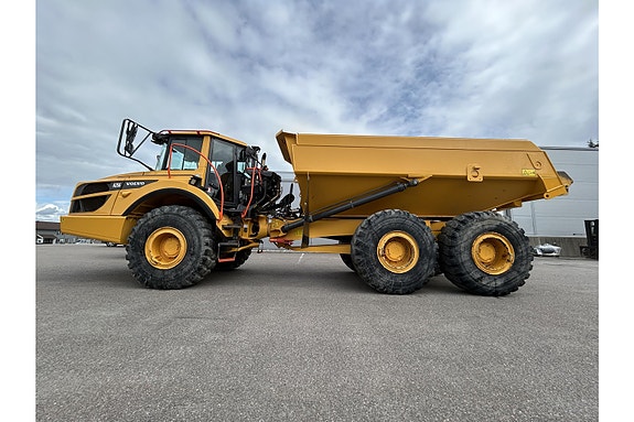 Volvo A25G 2 of 14