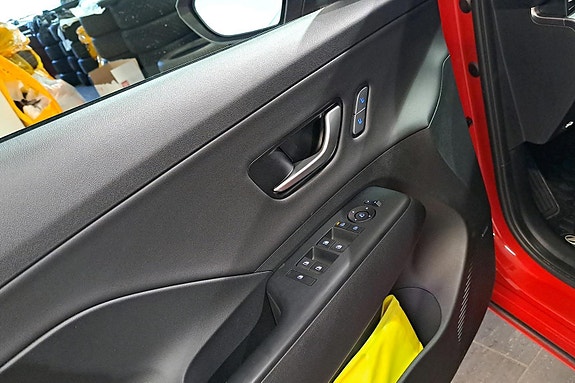 Hyundai Kona 15 of 22