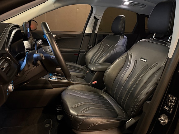 Ford Kuga 5 of 5