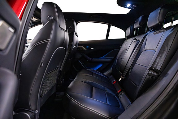 Jaguar I-PACE 5 of 5