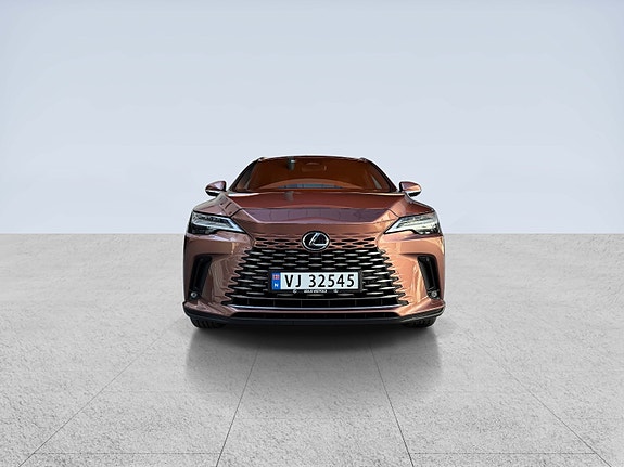Lexus RX450h 2 of 5