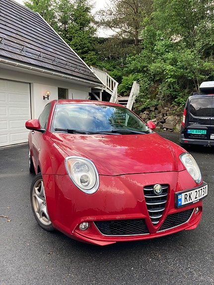Alfa Romeo MiTo 3 of 5