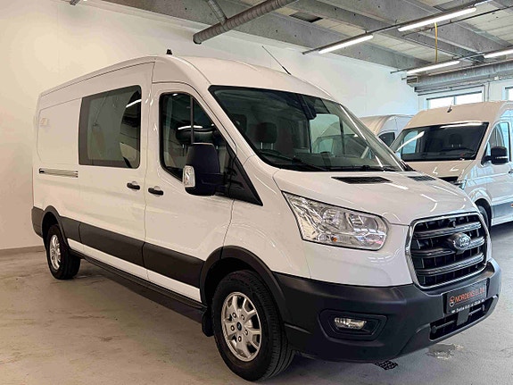 Ford Transit 3 of 5