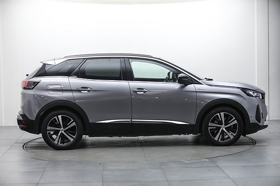 Peugeot 3008 13 of 30