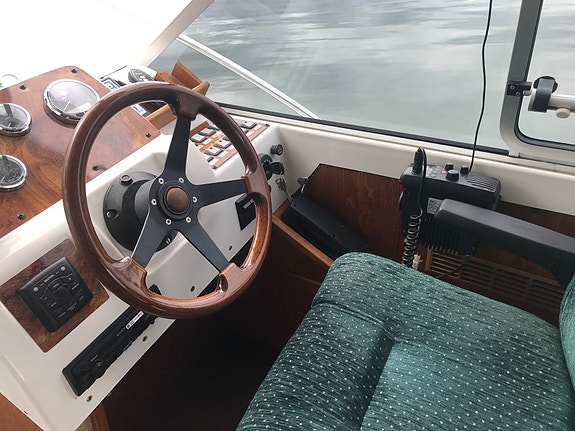 1998 Viksund 270 St Cruz med stor motor og fast aksling Ny Pris 7 of 30