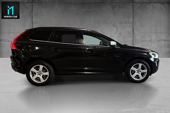 Volvo XC60 4 of 5