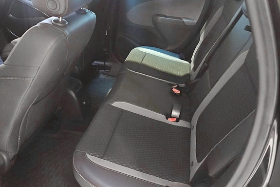 Opel Crossland X 7 of 25