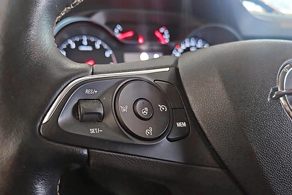 Opel Crossland X 16 of 25