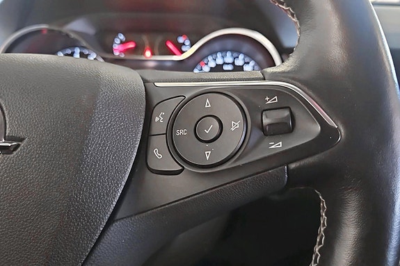 Opel Crossland X 17 of 25