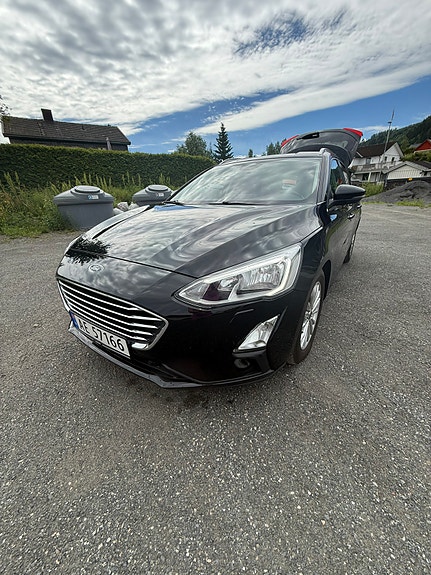 Ford Focus 3 of 5