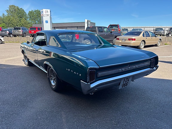 Pontiac Andre 8 of 30