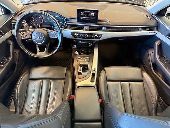 Audi A4 18 of 24