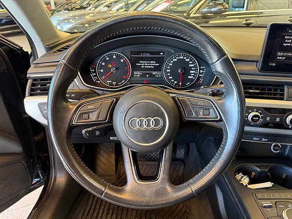 Audi A4 15 of 24
