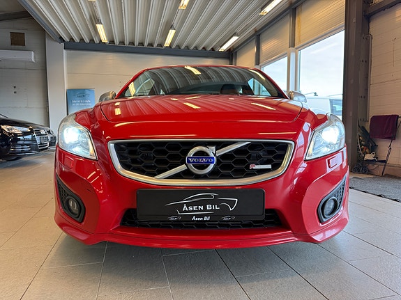 Volvo C30 3 of 5