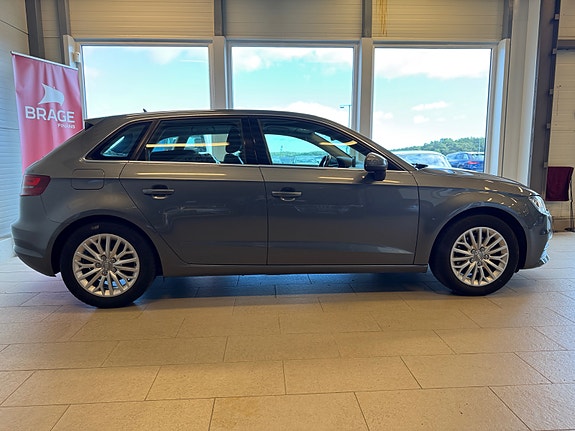 Audi A3 5 of 26