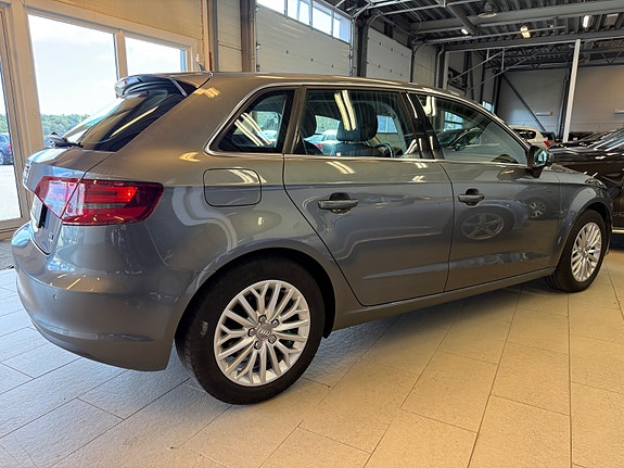 Audi A3 8 of 26