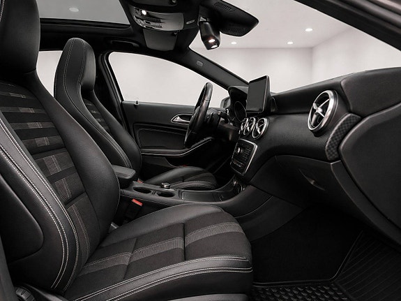 Mercedes-Benz A180 8 of 22