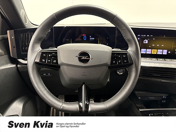 Opel Astra 18 of 30