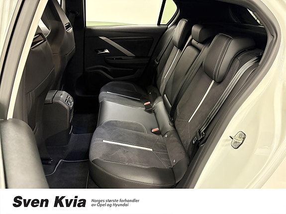 Opel Astra 14 of 30