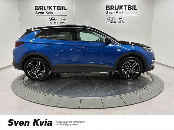 Opel Grandland X 4 of 5