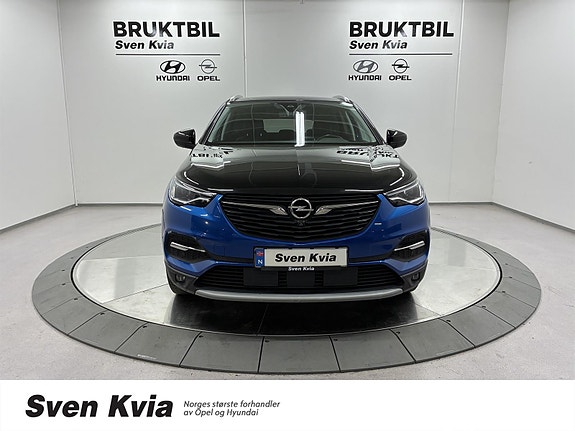 Opel Grandland X 2 of 5