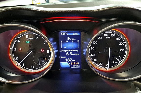Suzuki Swift 11 of 26