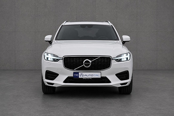 Volvo XC60 3 of 5