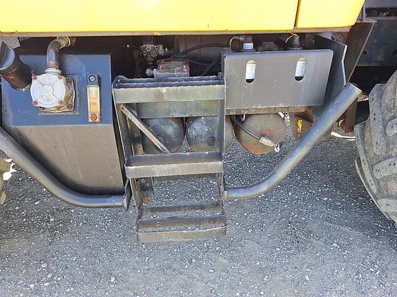 JCB Fastrac 155-65 11 of 30