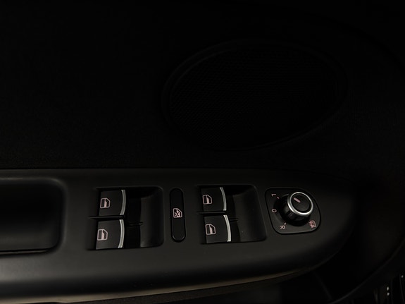 Volkswagen Golf Plus 12 of 29
