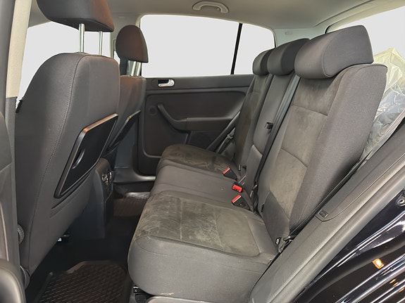Volkswagen Golf Plus 9 of 29