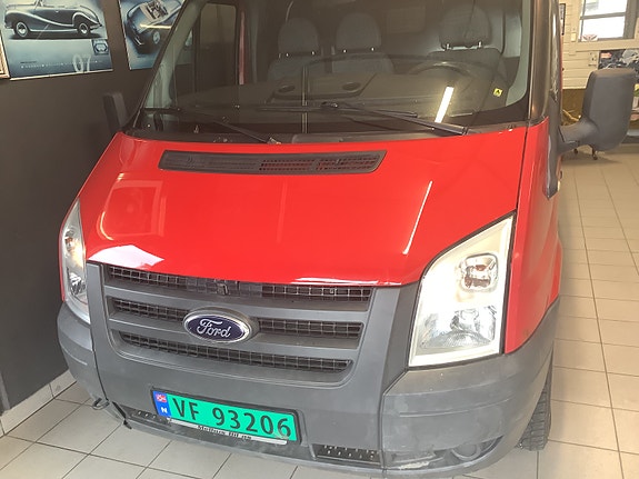 Ford E-Transit 350 L4 Van 2 of 2