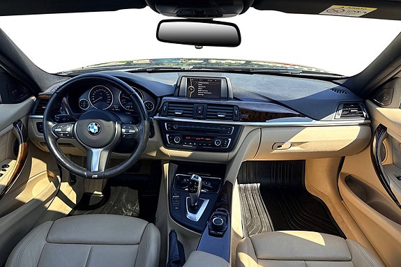 BMW 320xd 15 of 30