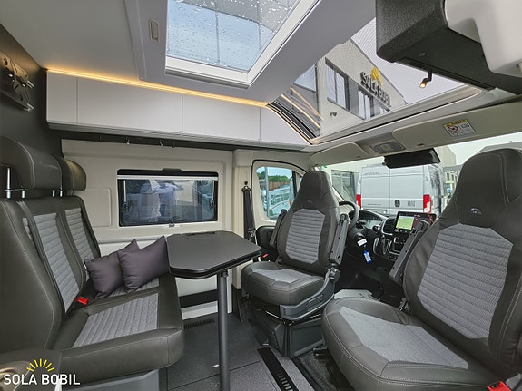 Adria Twin Supreme 640 SLB – 2026 | ALDE | 180 HK Automat | Heavy Chassis | Luftfjæring |  180 HK |  ACC 3 of 5