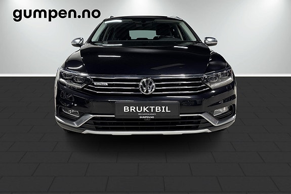 Volkswagen Passat Alltrack 4 of 5