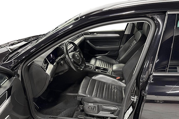Volkswagen Passat Alltrack 5 of 5