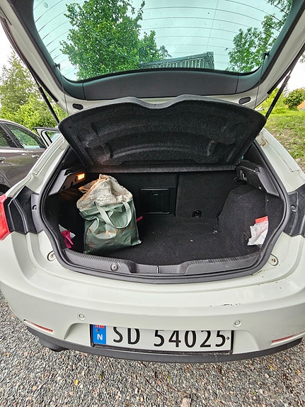 Alfa Romeo Giulietta 12 of 14