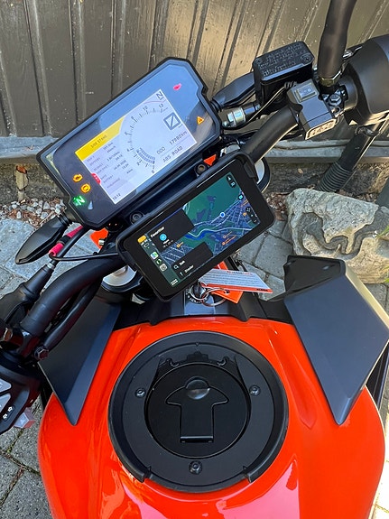 KTM 390 Duke 4 of 5