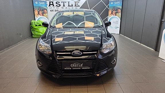 Ford Focus 2 of 5