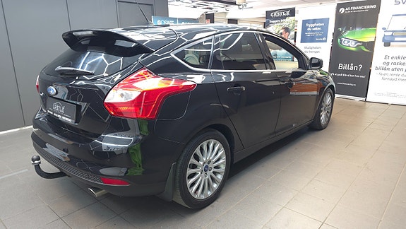 Ford Focus 4 of 5