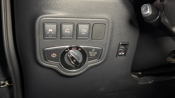 Mercedes-Benz X350 d 11 of 18