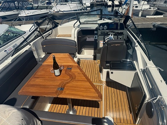 Uttern D65 Premium Edition - Kun 120 timer - innelagret - service merkeverksted 2 of 5