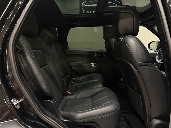 Land Rover Range Rover Sport 20 of 30