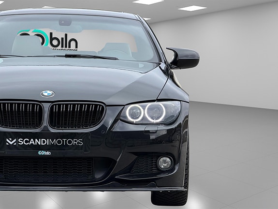 BMW 335i 4 of 30