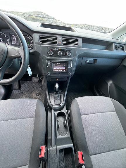 Volkswagen Caddy Maxi 13 of 24